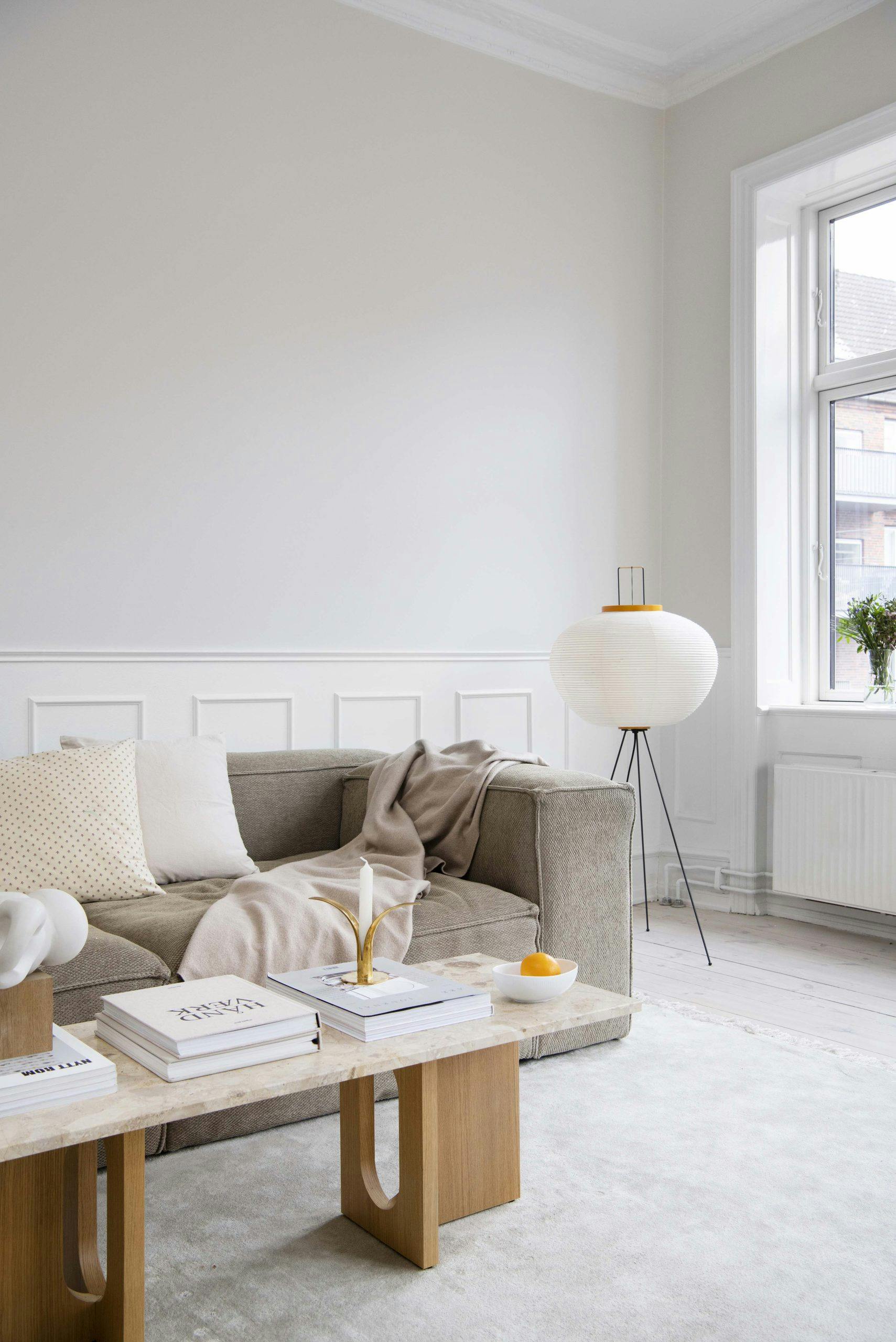 Bolig reportage hos Caroline Buchardt Japansk inspirert lampe